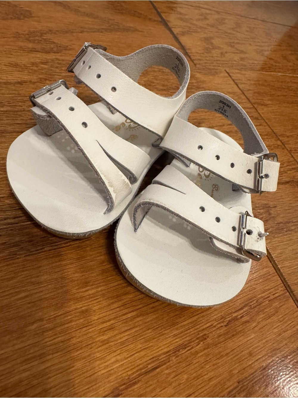 Sun San 1 White Adjustable Buckle Sandals